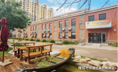 配备防滑地胶、圆角家具