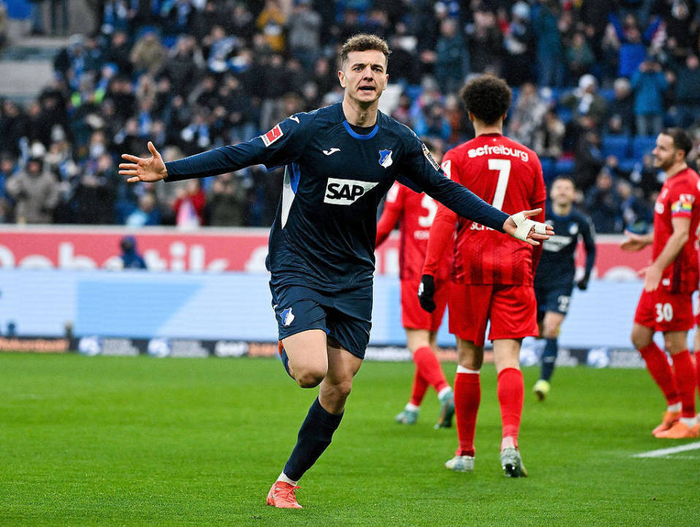 巴萨瞄准霍芬海姆阿斯拉尼 多队竞争引转会费飙