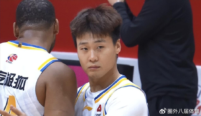 辽宁男篮六连胜终结 北京逆风翻盘终结连胜